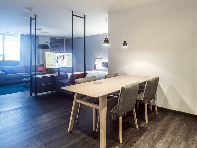 Postillion Hotel דורדרכט מראה חיצוני תמונה